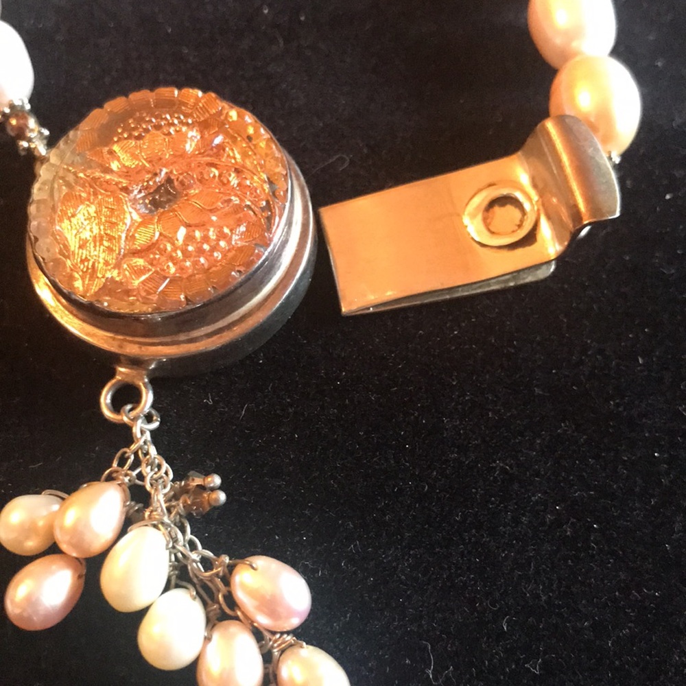 STERLING CLASP SINGLE STRAND OF LARGE GLASS PEARLS - Picture 6 of 14